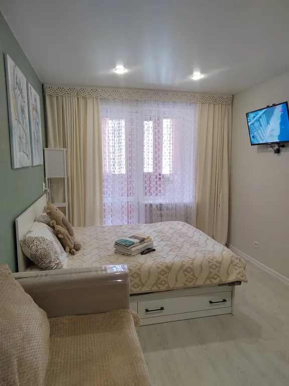 Уютная студия 17 кв/м с балконом, до метро 10 минут пешком