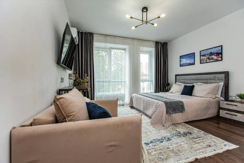 1-ком квартира Bayhouse в ЖК Абай 130 для 5-х  гостей — аренда посуточно в Алматы