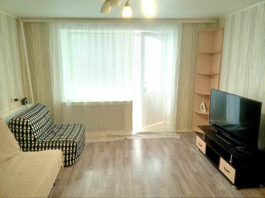 Уютная квартира с большой светлой лоджией.