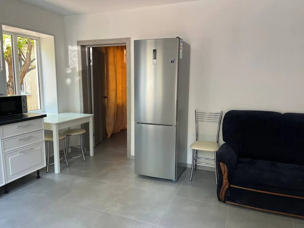 Уютный домик в тихом районе