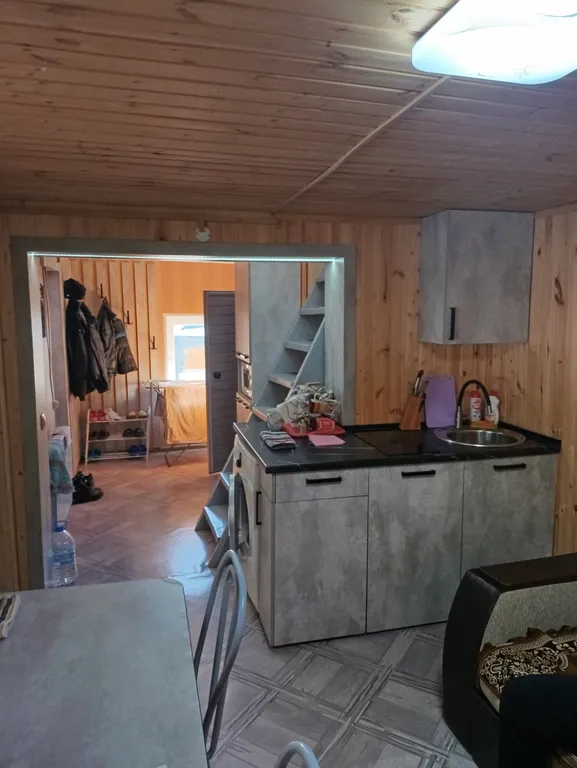 Домик на опушке леса