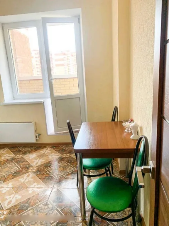 Квартира Полноценная однокомнатная квартира с балконом — Свердловский