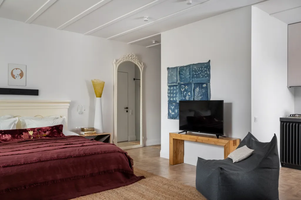 Светлая уютная квартира недалеко от центра города