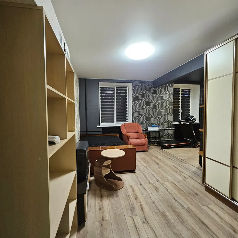 Двухкомнатная квартира с балконом и интернетом