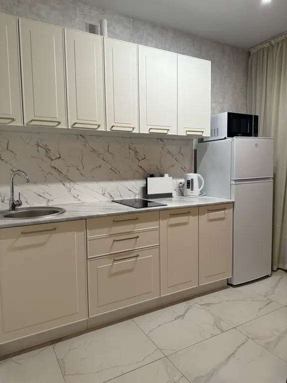 Квартира Просторная квартира рядом на Взлетке — Красноярск