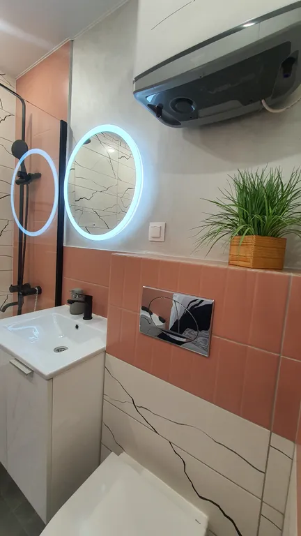 Уютная студия с двумя кроватями возле ЖД вокзала