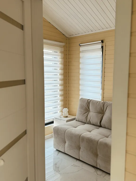 Домик для отдыха с видом на большую воду