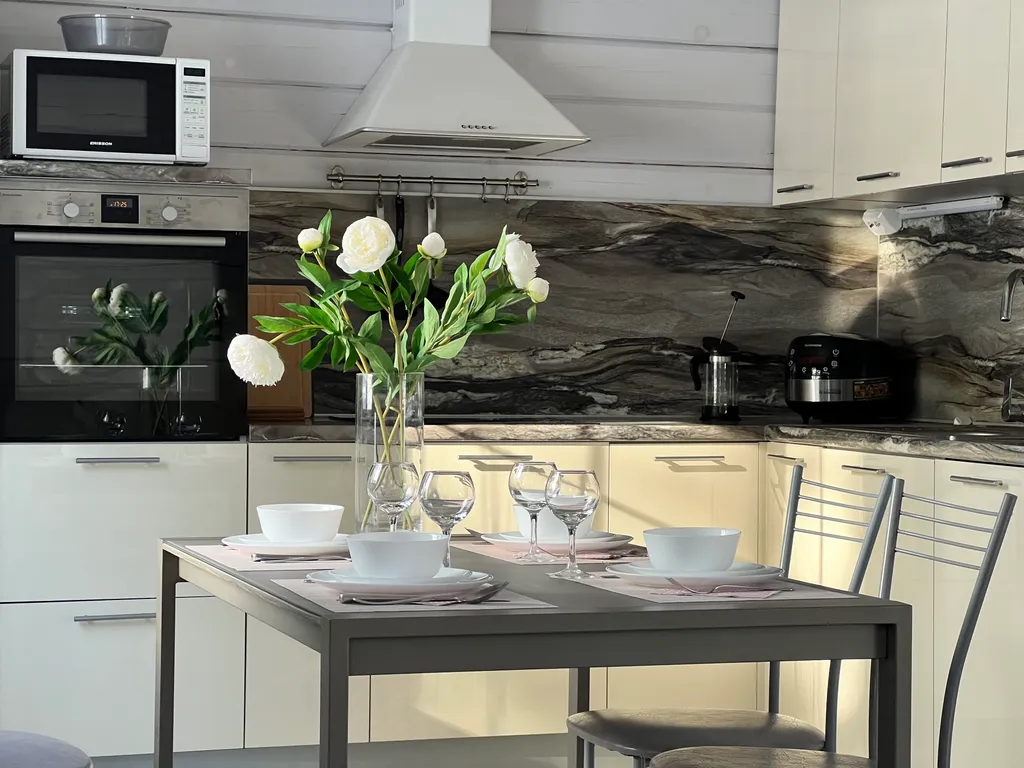 Дом номер 4 на озере Лунном