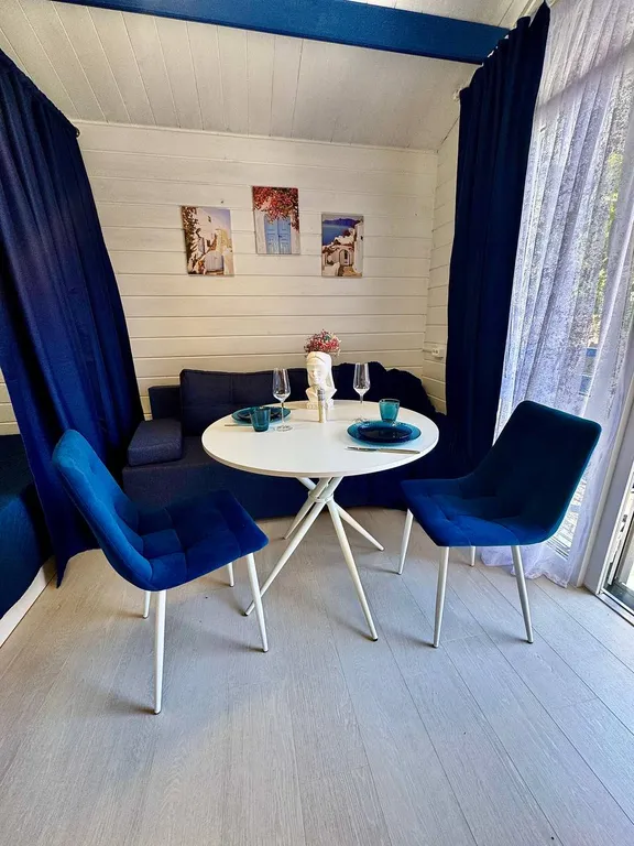 Коттедж Дом в 1 км до моря, центра города — Сириус