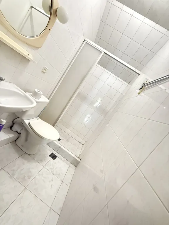 Дом с теплым бассейном у моря в Ялте