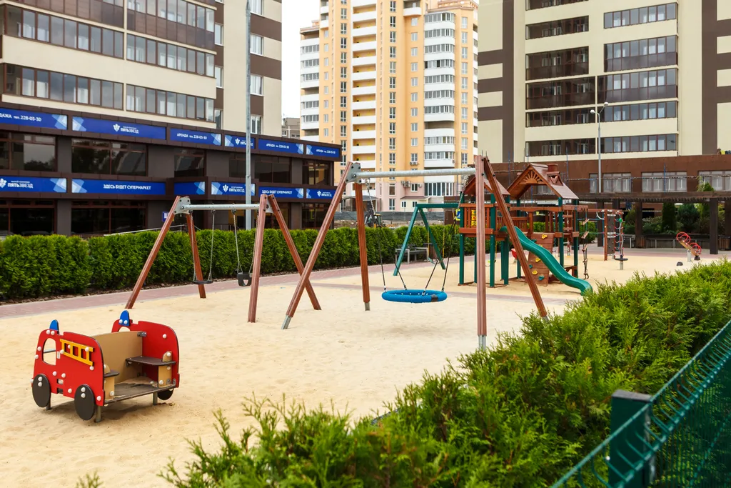 Большая квартира с видом на красивые закаты у Гран-при и Олимп пять.