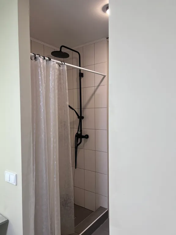 Апартамент чисто функционально пешком до Центра