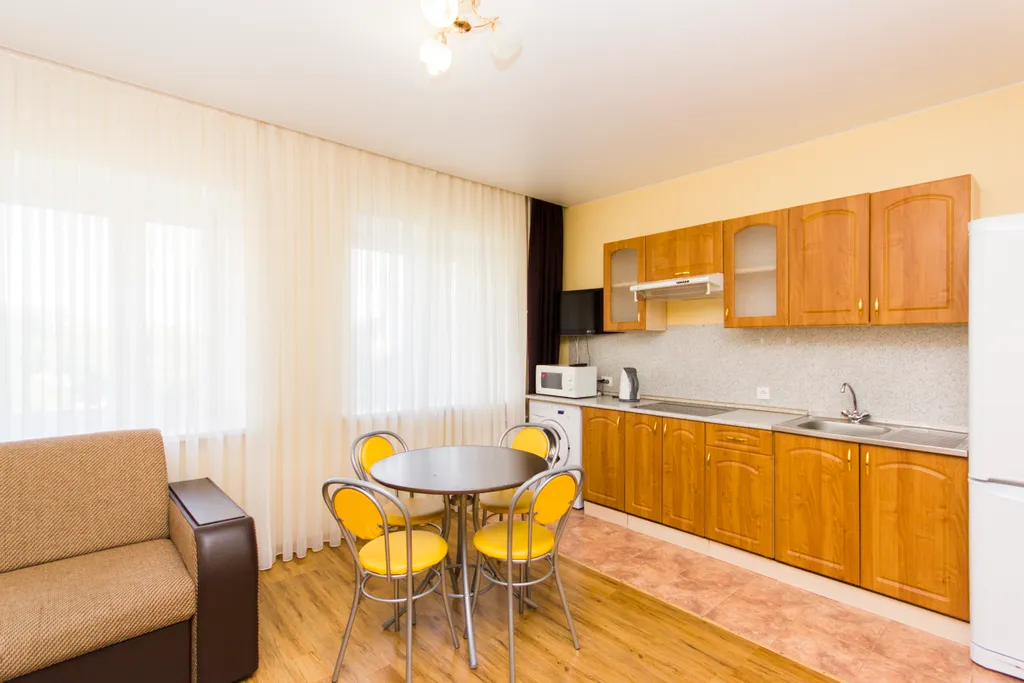 Апартаменты у ДЦ Семен Дежнев