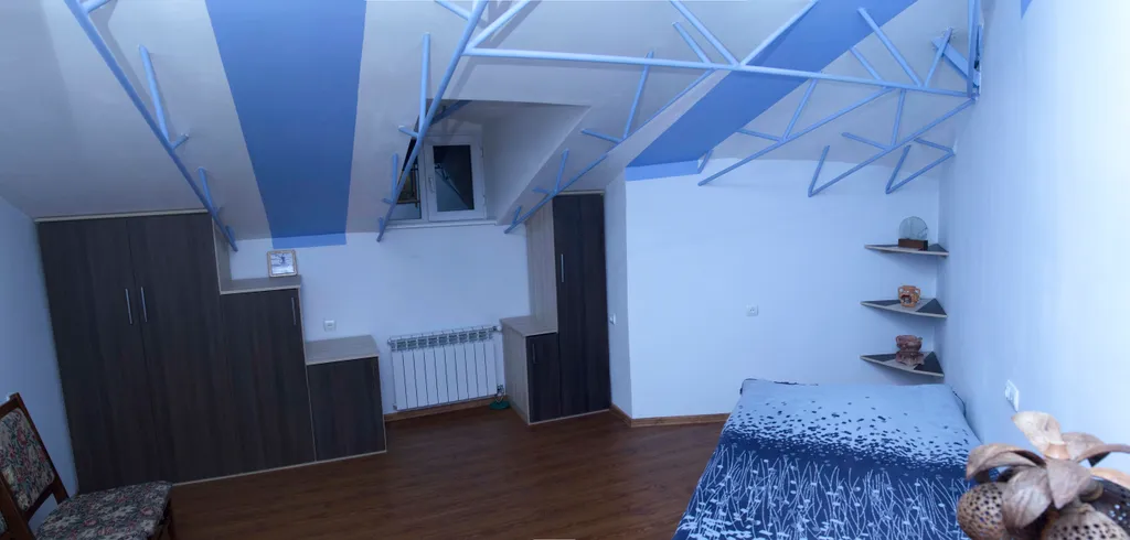 4-комнатная Квартира