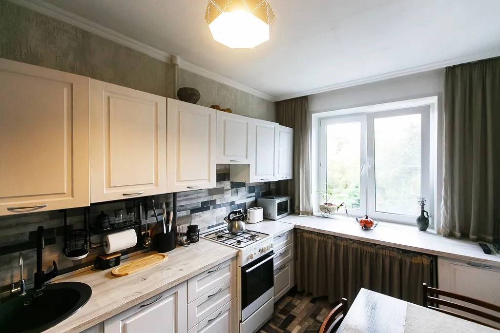 Туристическая квартира рядом с центром, просторная планировка