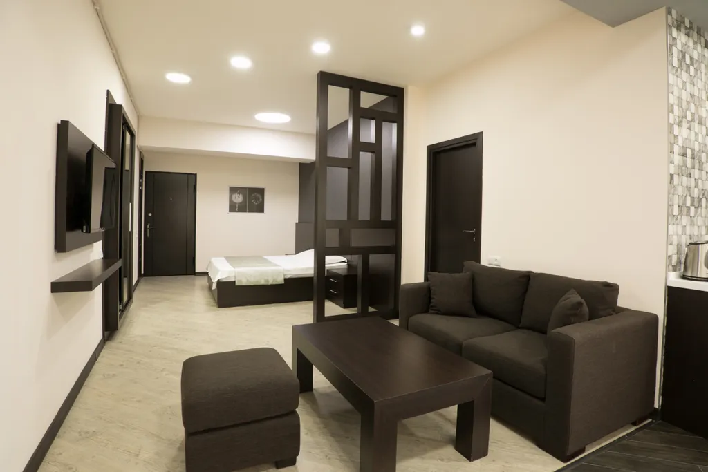 Студия в новом доме с консьержем в самом сердце города