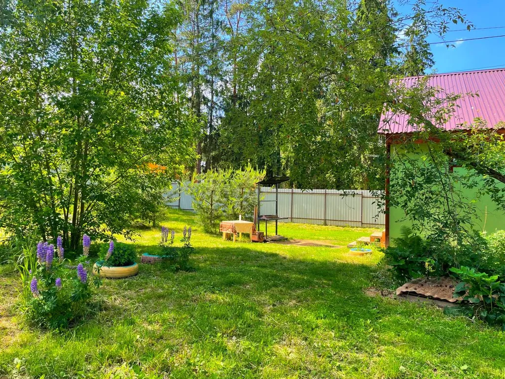 Гостевой домик на берегу озера Волго