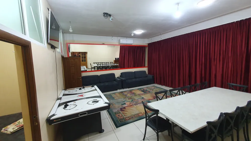 Коттедж 4 изолированных комнат и Зал — аренда посуточно в Астрахань