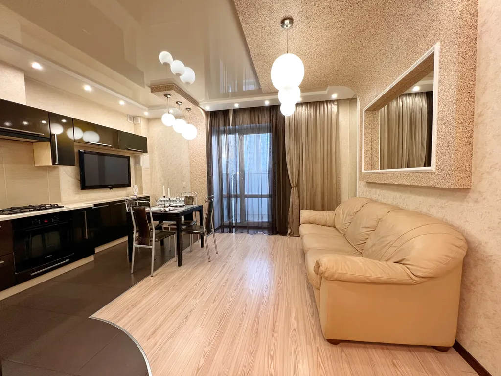 Стильная 2-комнатная квартира в центре города рядом с ТРЦ JamМоll