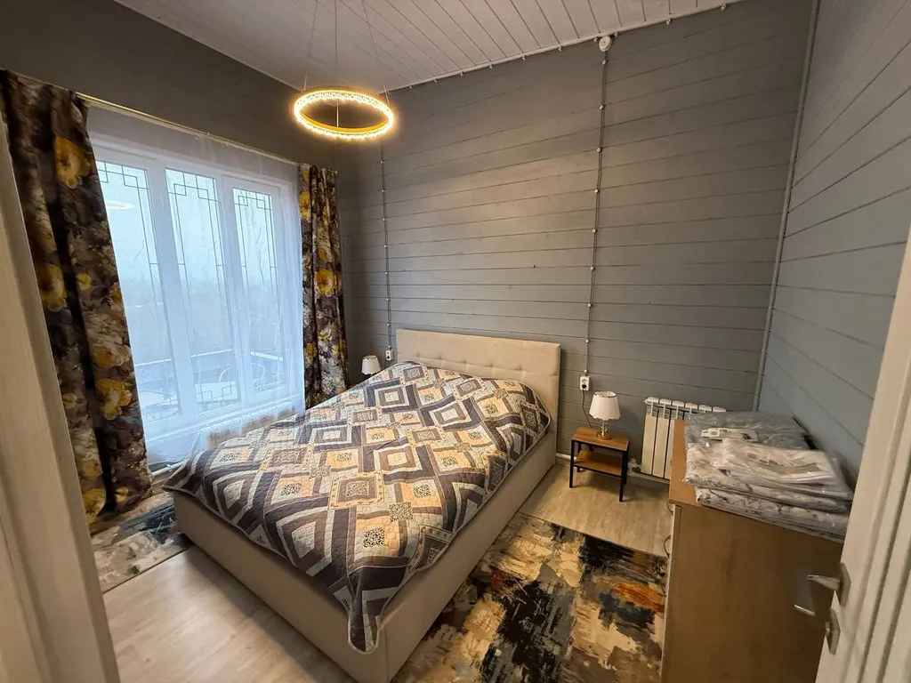 Дом с видом на город