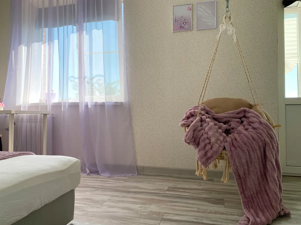 Атмосферная студия с качелями Приморский район