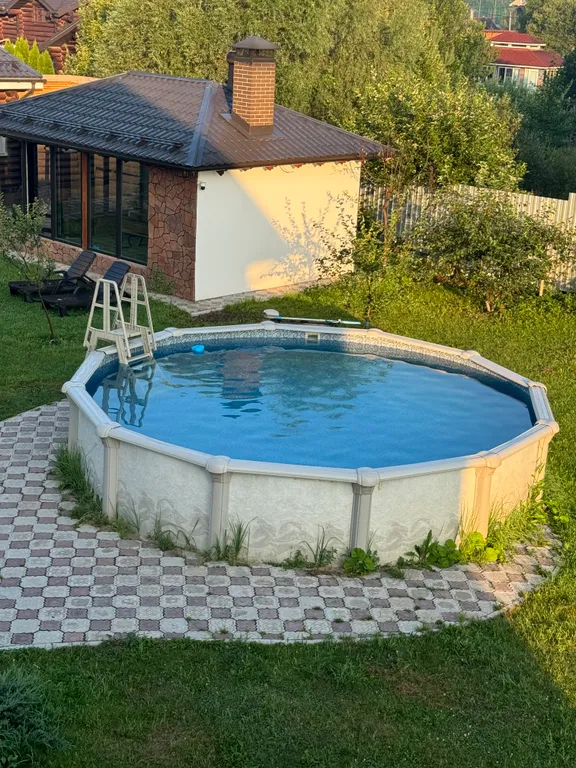 Дом из бревна с русской баней