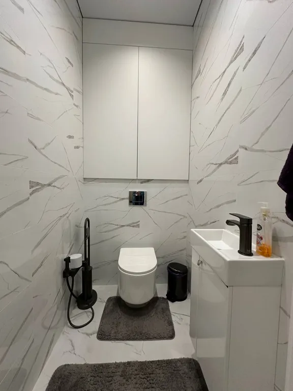 Brodway apartment 20 in Bay tash tower