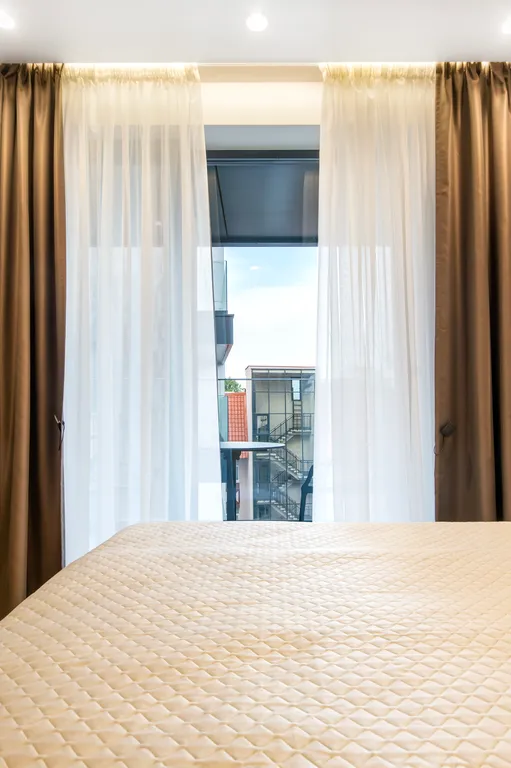 Стильная двухкомнатная квартира у моря Небо 19