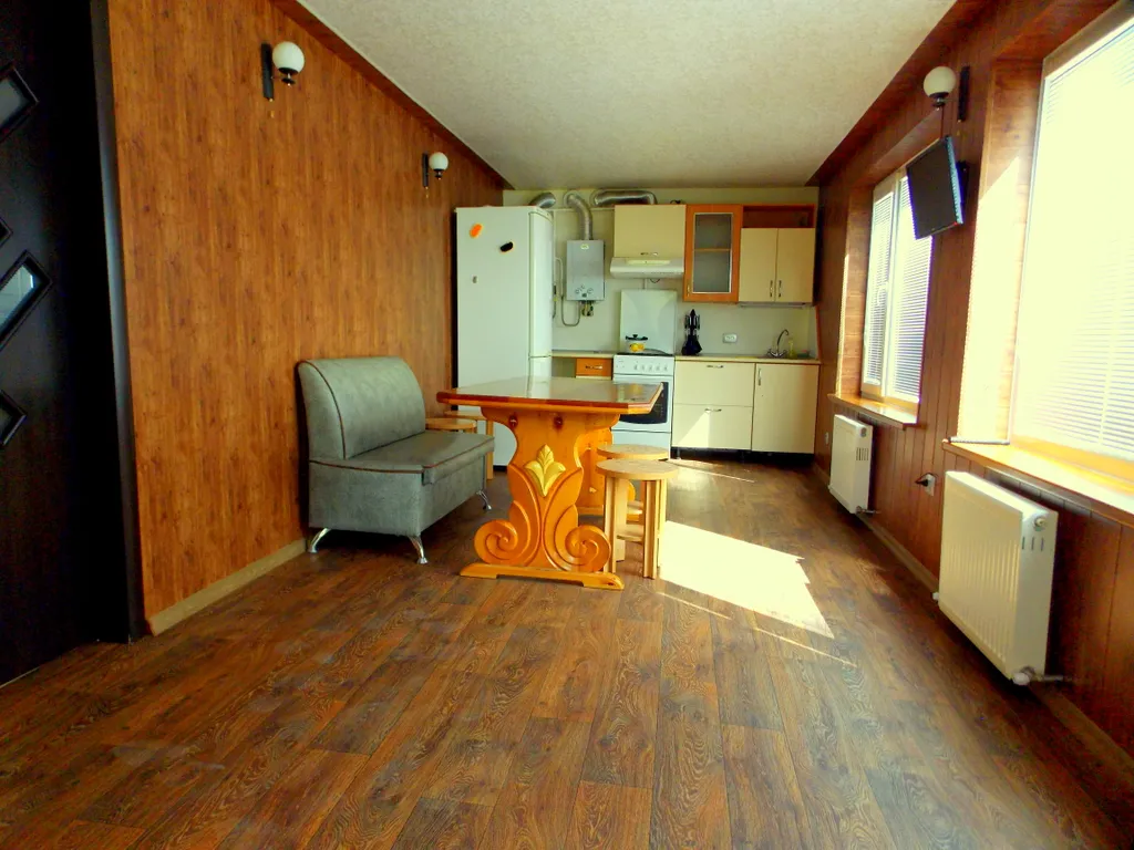 4-комнатный Дом