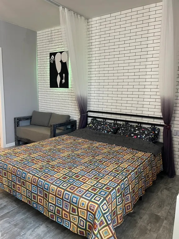 Дизайнерская студия с видом на реку