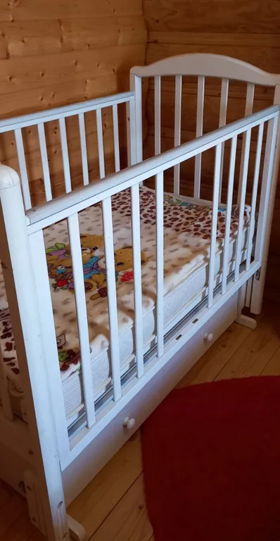 Дом из брёвен с русской баней и финской сауной 7 км от города