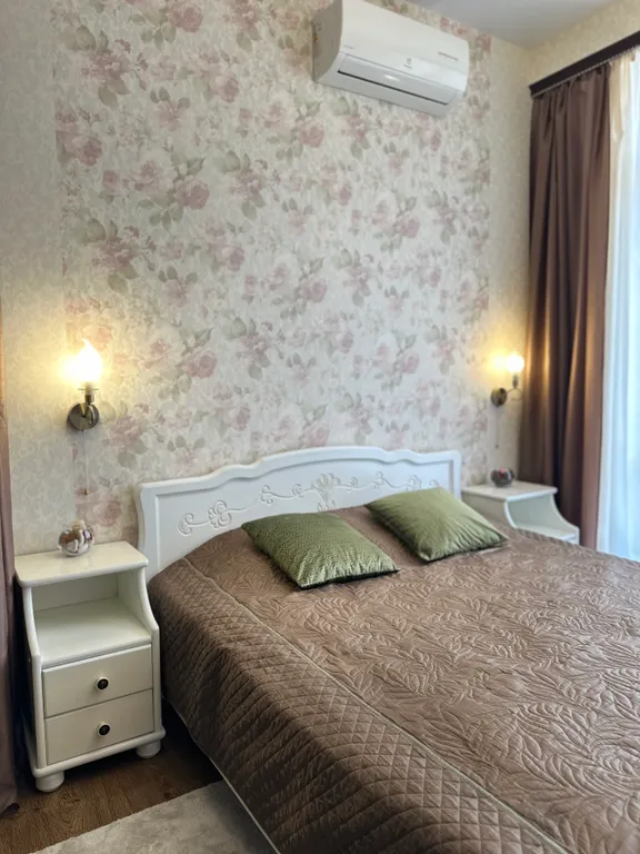 Квартира Квартира Евродвушка в двух шагах от лазурных волн — Геленджик