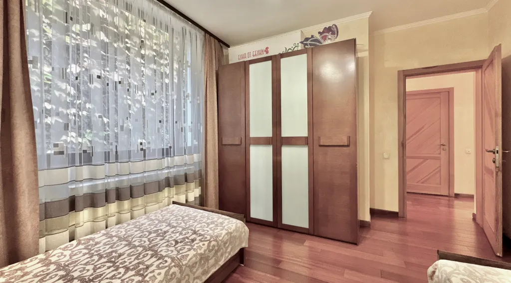 Коттедж Вилла возле Царской тропы в Нижней Ореанде — Ореанда