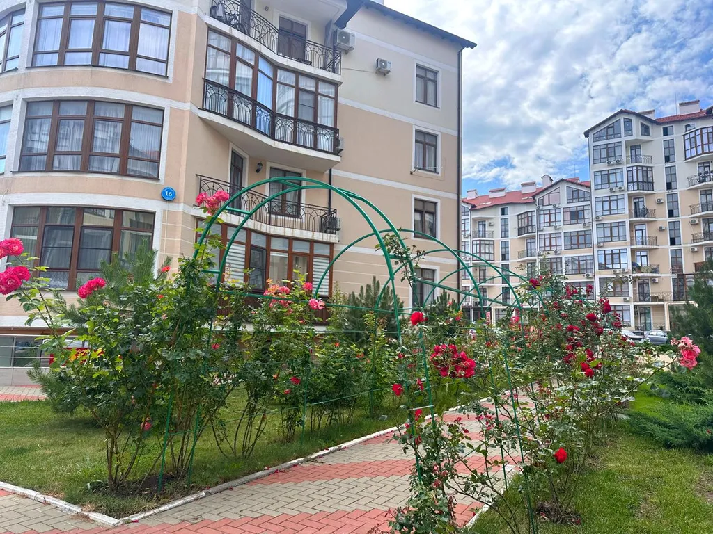 Квартира Уютная квартира в элитном ЖК в 100 метрах от моря — Геленджик