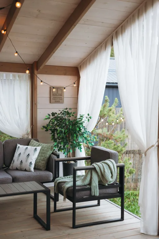 Дом с баней бочкой у воды и леса Green house