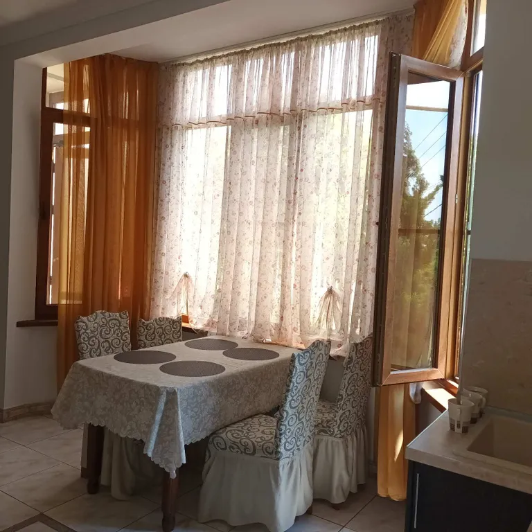 Коттедж Красивый дом для отдыха и жизни — Сочи