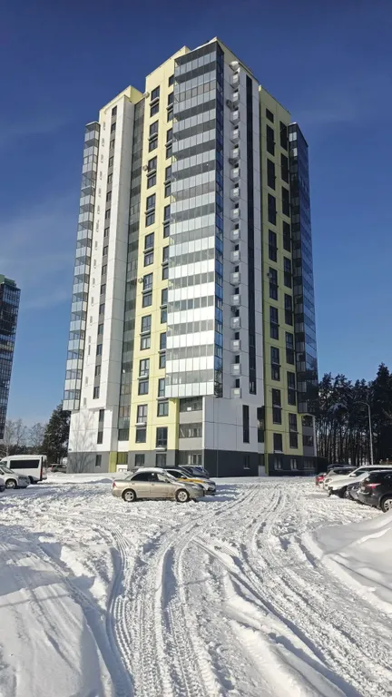 Уютная квартира рядом с мнтк и областной больницей