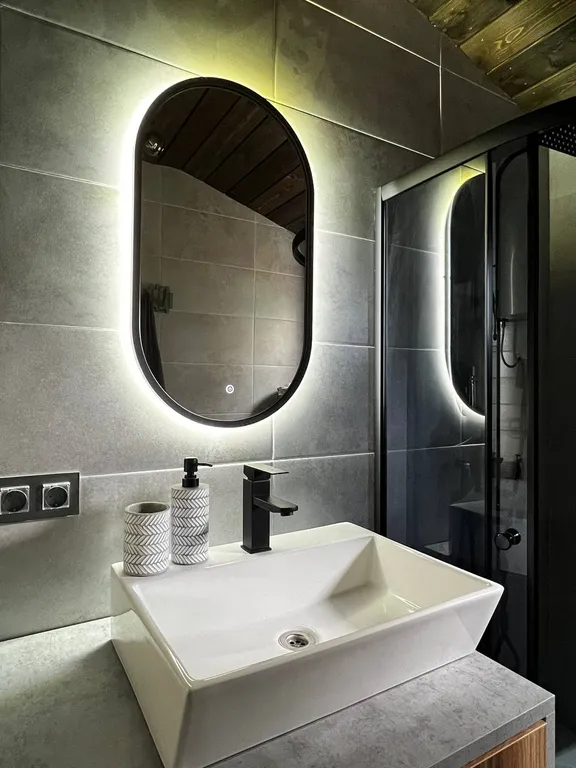 Коттедж Дом в лесу — Истра