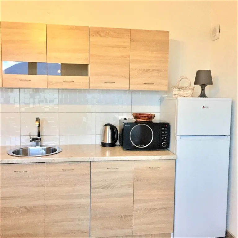 Апартаменты Париж с отдельной спальней и видом на море