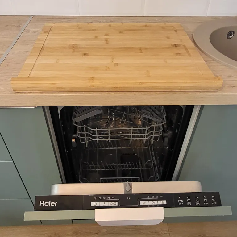 Апартаменты в самом центре рядом с вокзалом с охраняемой парковкой