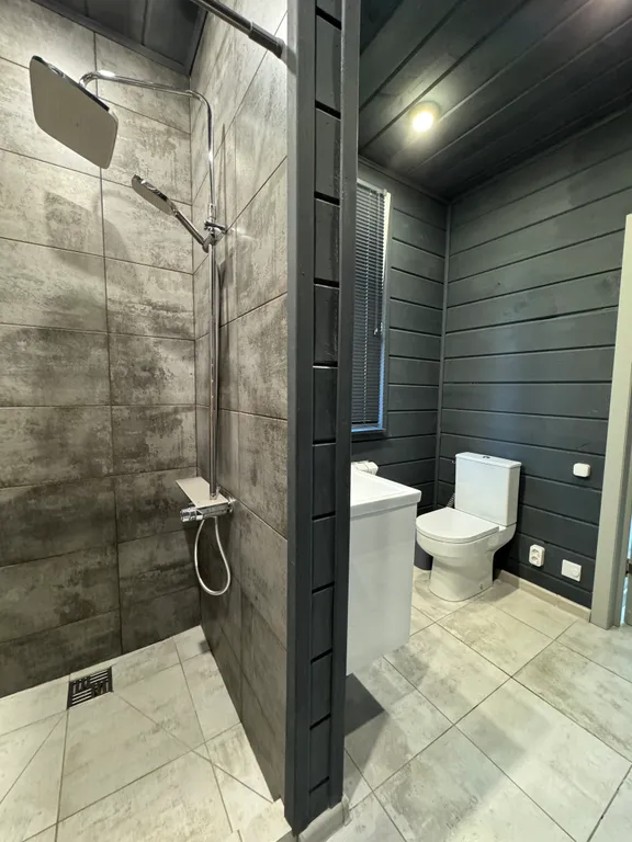 Коттедж вблизи Игоры с банным чаном