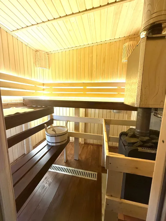 Дом на реке