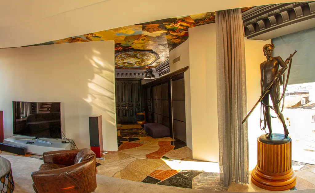 Пентхаус с террасой и панорамным видом в самом сердце города