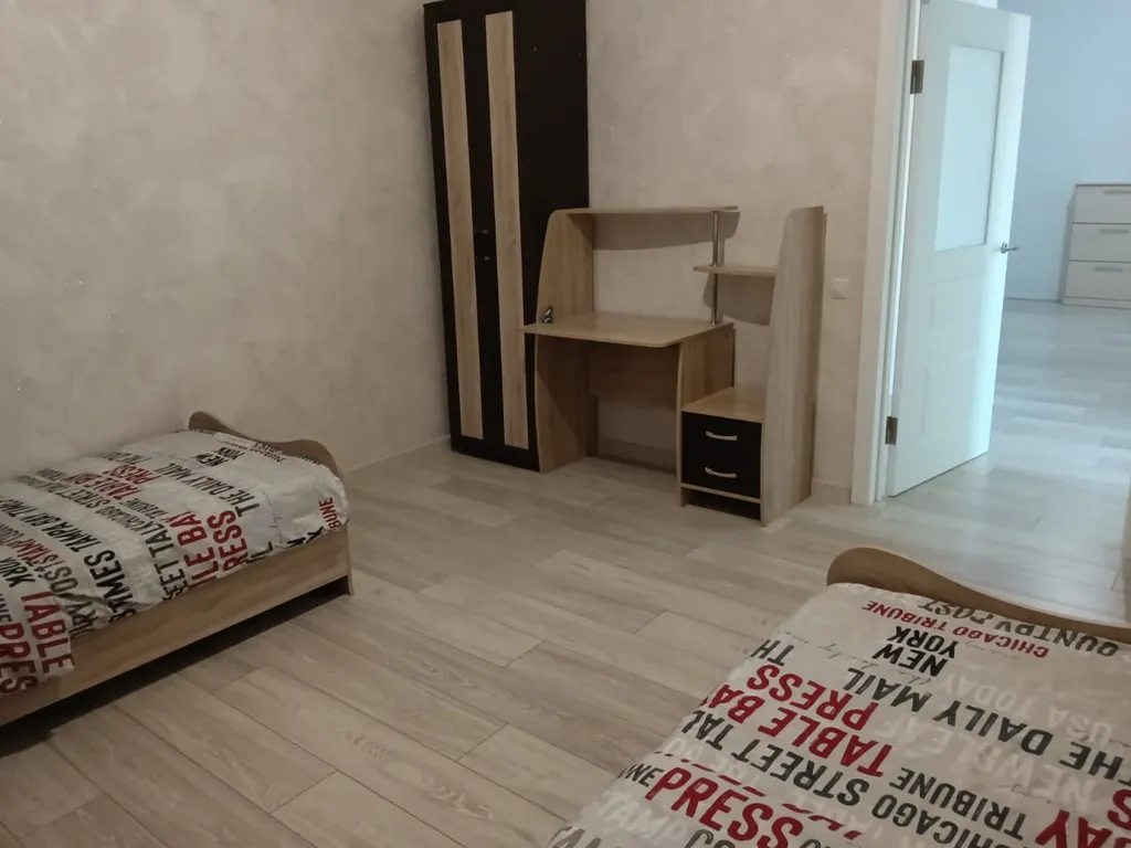 Часть дома(130кв.м) 3 спальни.Индивид.отопление,новый ремонт.Палестина