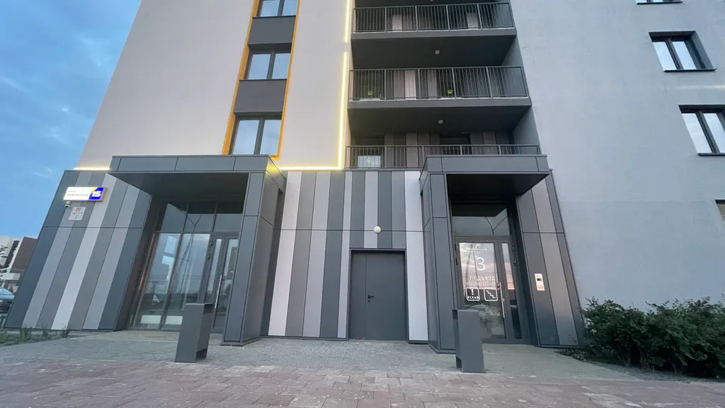 Квартира Квартира Не в отеле, а в квартире рядом с арена авто солнечный — Екатеринбург