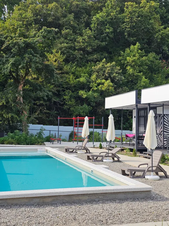 Уютные гостевые домики Колос