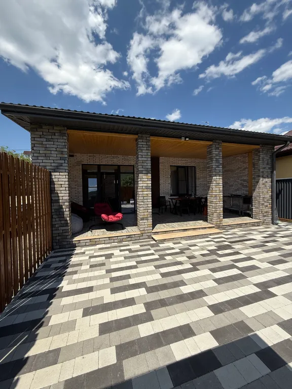 Дом под горой Железной