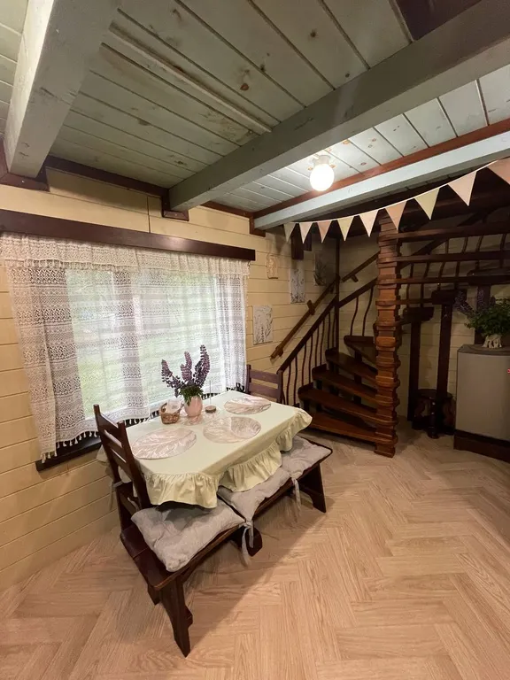 Уютный домик в лесу