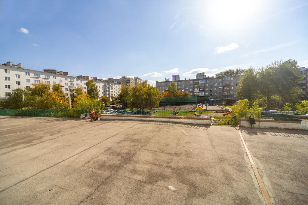 Большая квартира на центральной улице