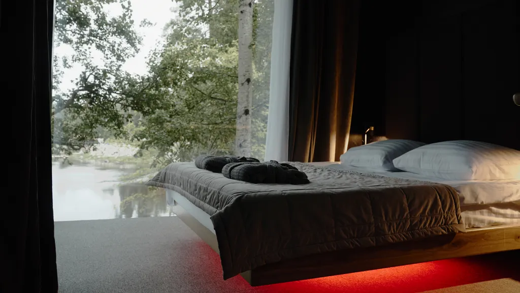 Коттедж Дом на скале с панорамными окнами на реку Вуоксу — аренда посуточно в Мельниково